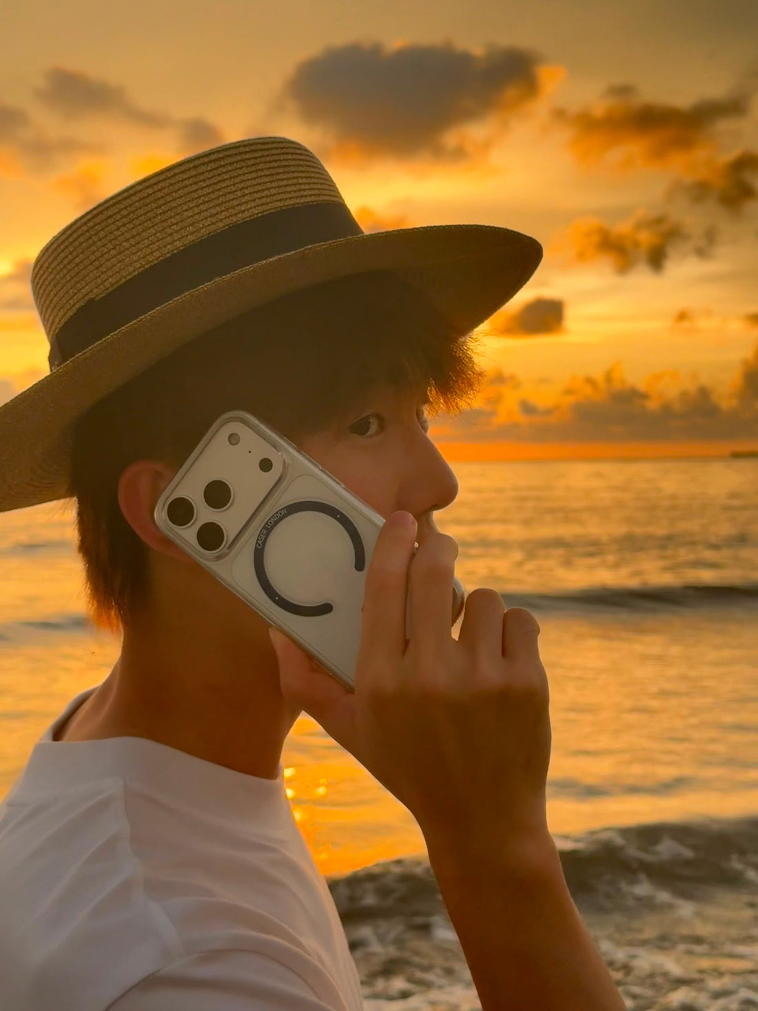 Clear Case vs Silicone Case: Which Is Better for Your iPhone?