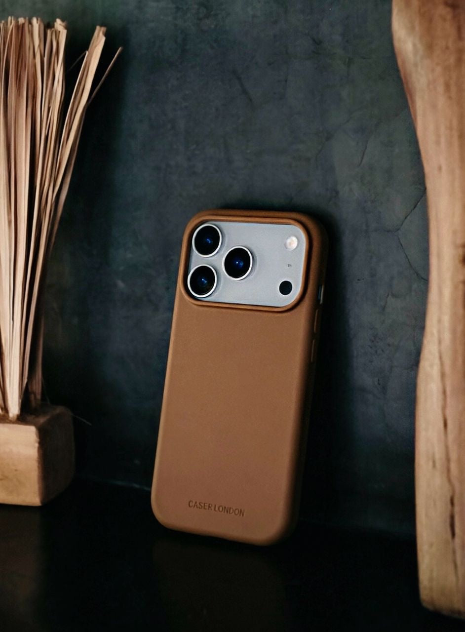 What Is the Best Material for an iPhone Case? Silicone vs TPU vs Polycarbonate