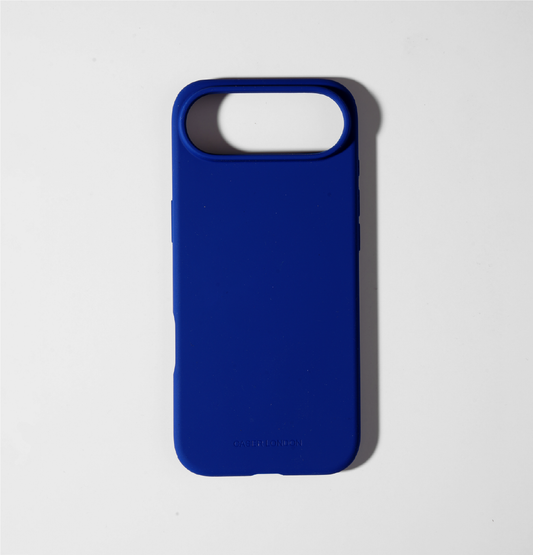 CASER LONDON blue liquid silicone iphone air case with magafe charging ring